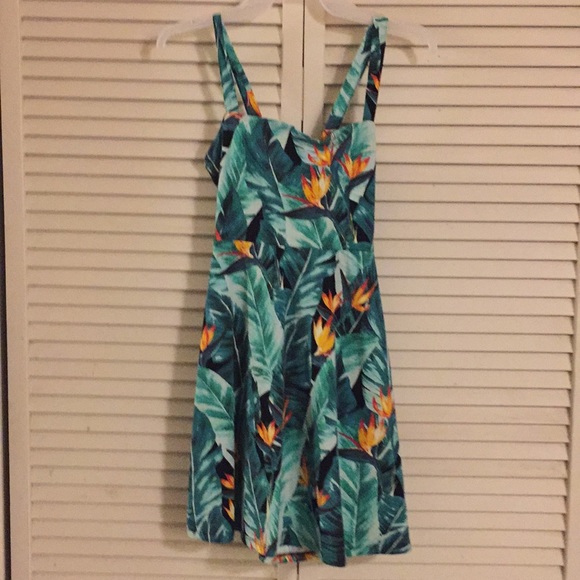 Foresty dress - Picture 1 of 2